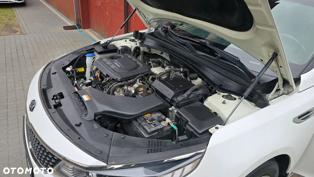 Kia Optima 1.7 CRDI L DCT - 29