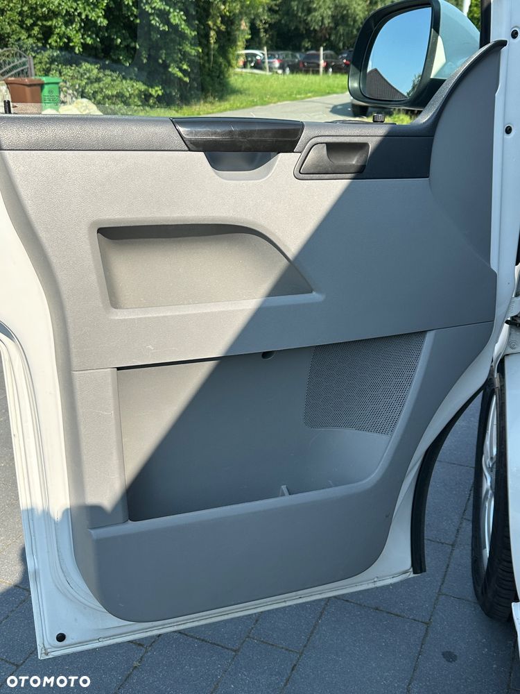 Volkswagen Transporter - 18