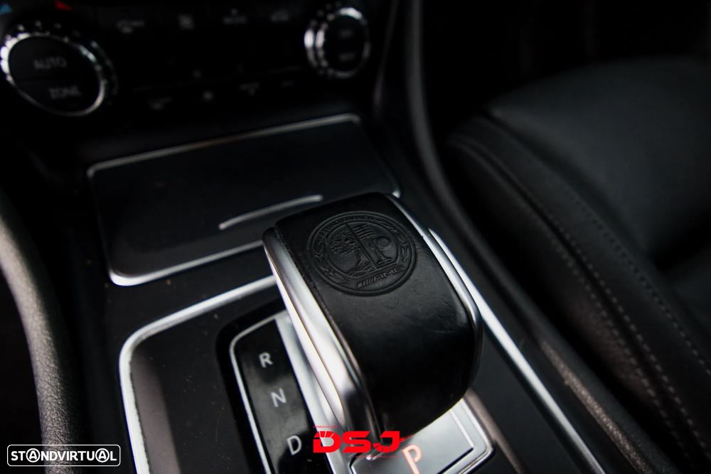 Mercedes-Benz CLA 45 AMG Shooting Brake 4-Matic - 27