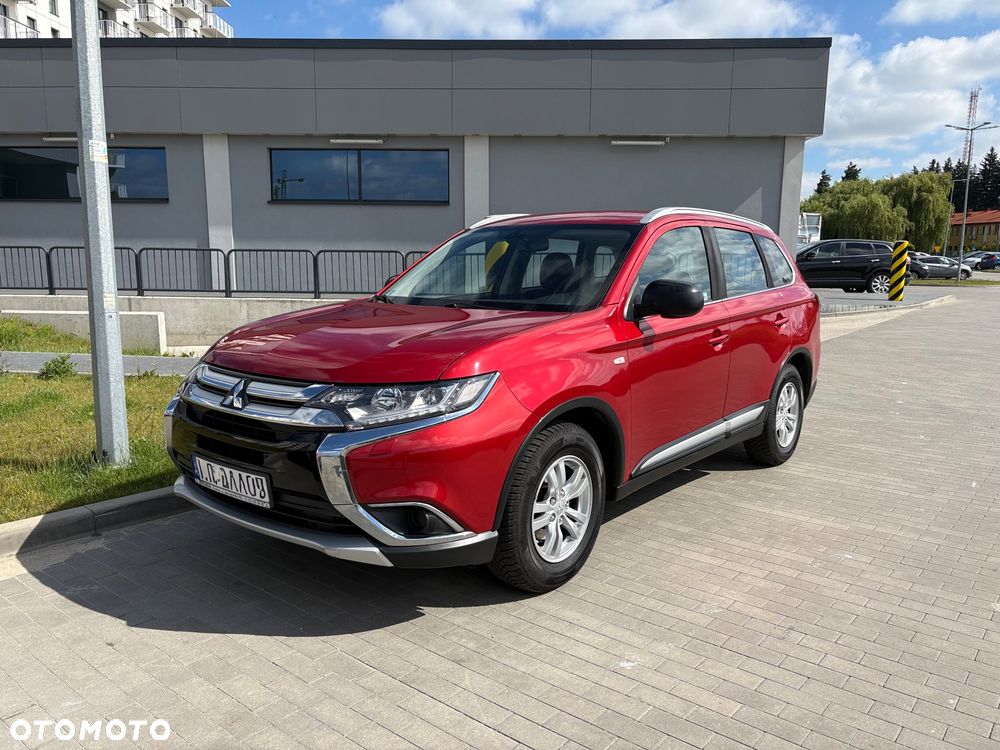 Mitsubishi Outlander 2.0 Intense + 2WD - 2