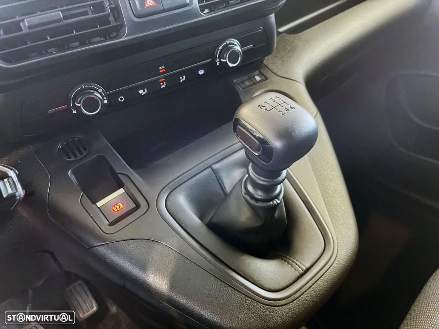 Peugeot Partner 1.5 BlueHdi 102 Pro c/IVA Dedutível 3 lugares - 10