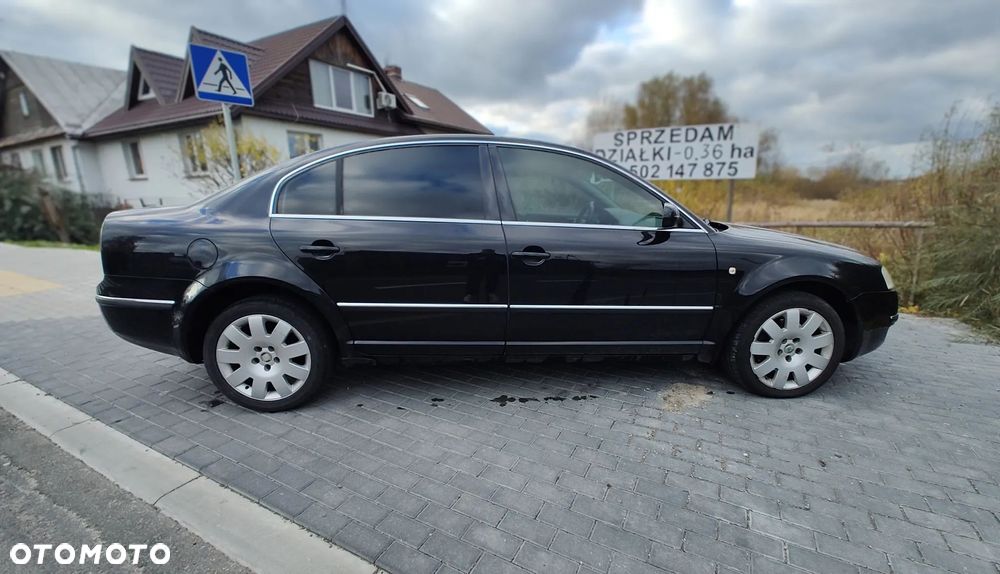 Skoda Superb 2.8 V6 Platinum - 3