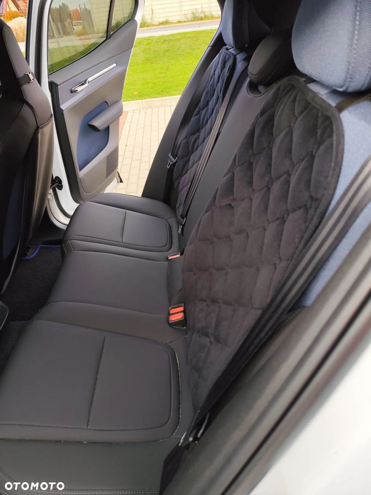 Volvo EX30 Twin Motor Performance AWD Plus - 11