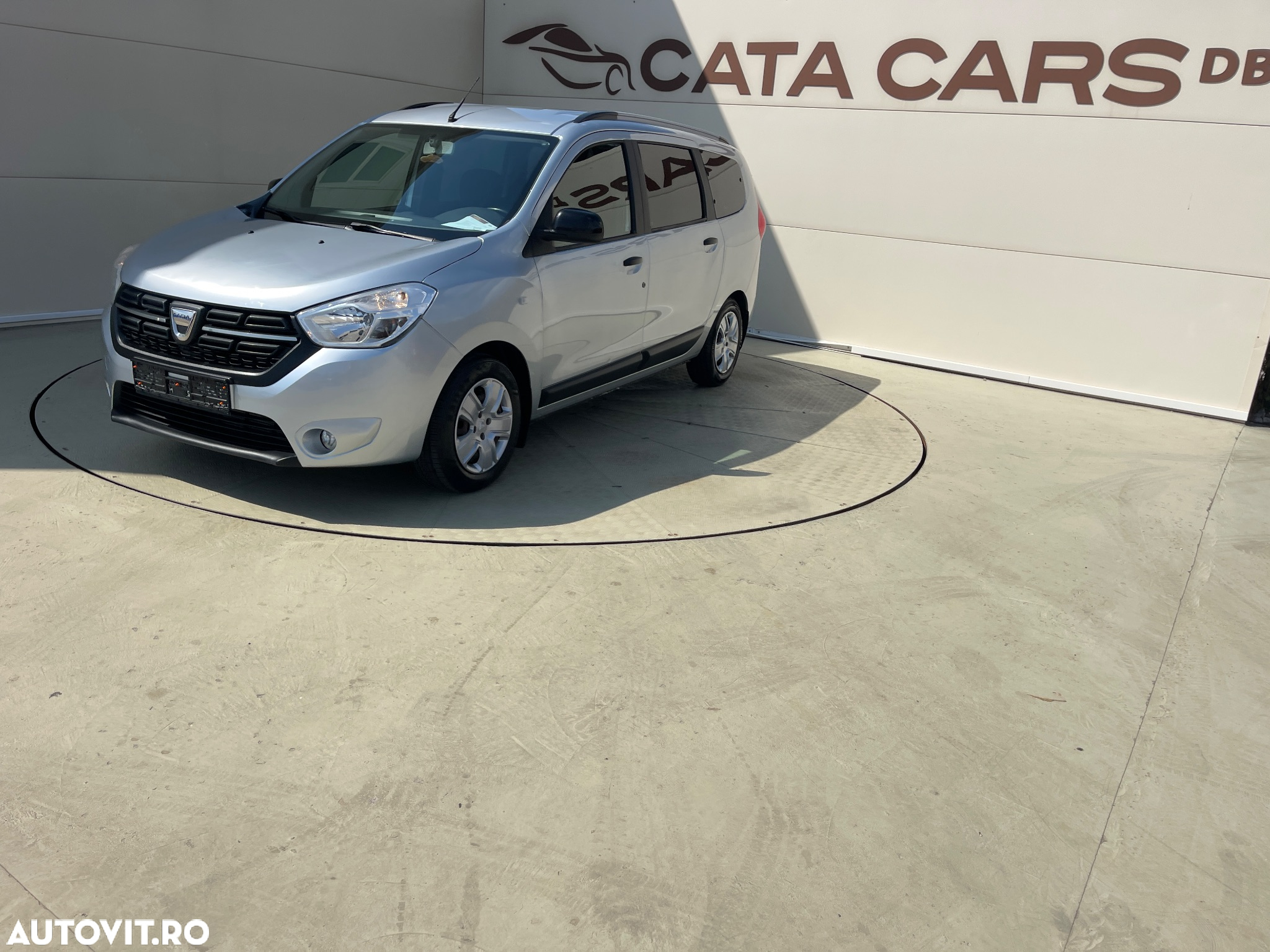 Dacia Lodgy - 4