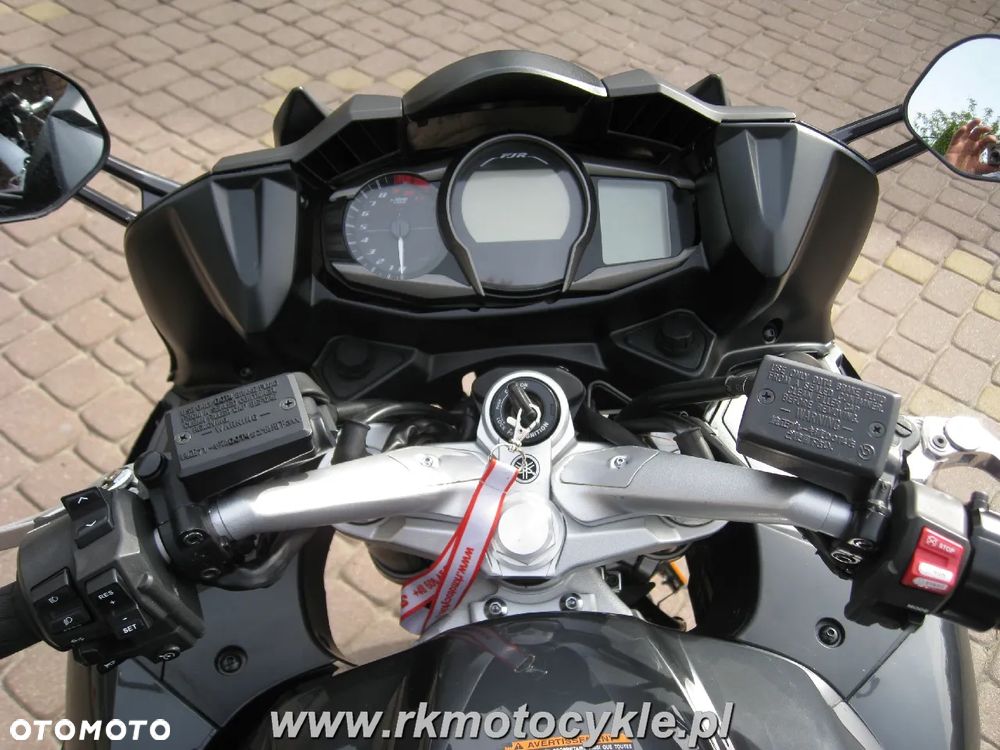 Yamaha FJR - 9