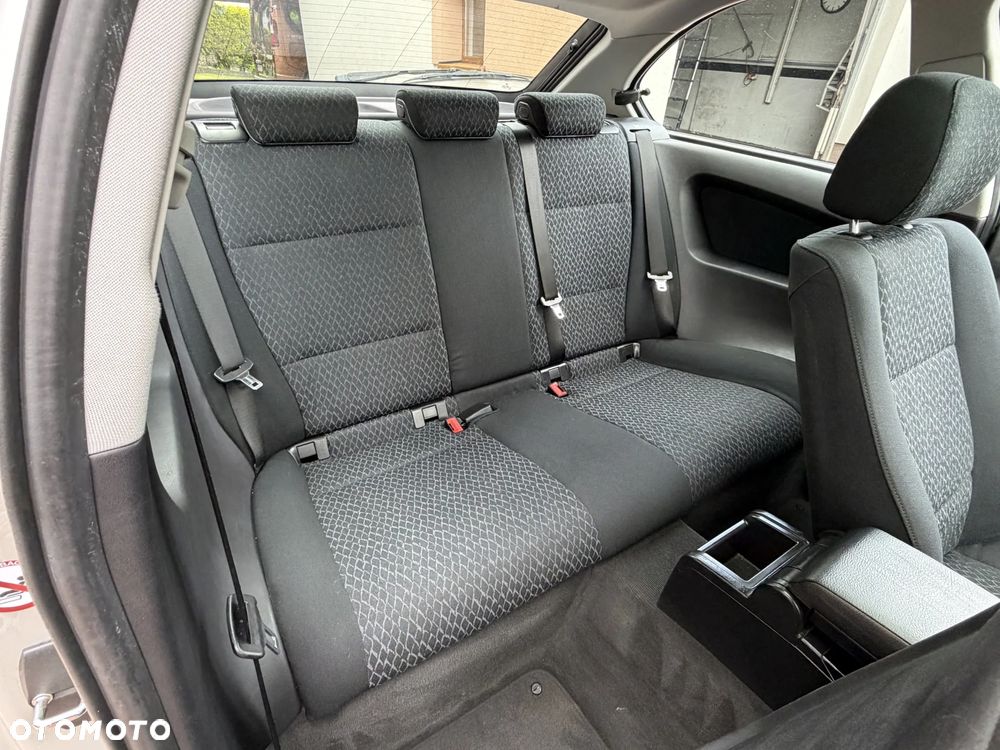BMW Seria 3 316ti Edition Lifestyle - 30
