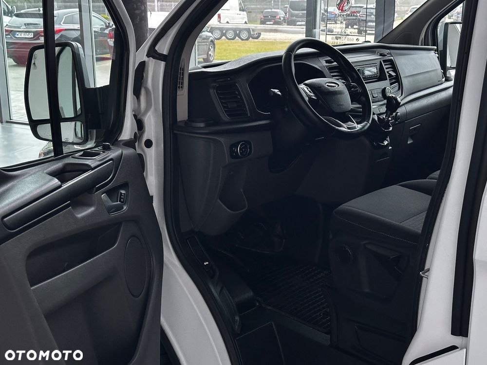 Ford Transit Custom - 12