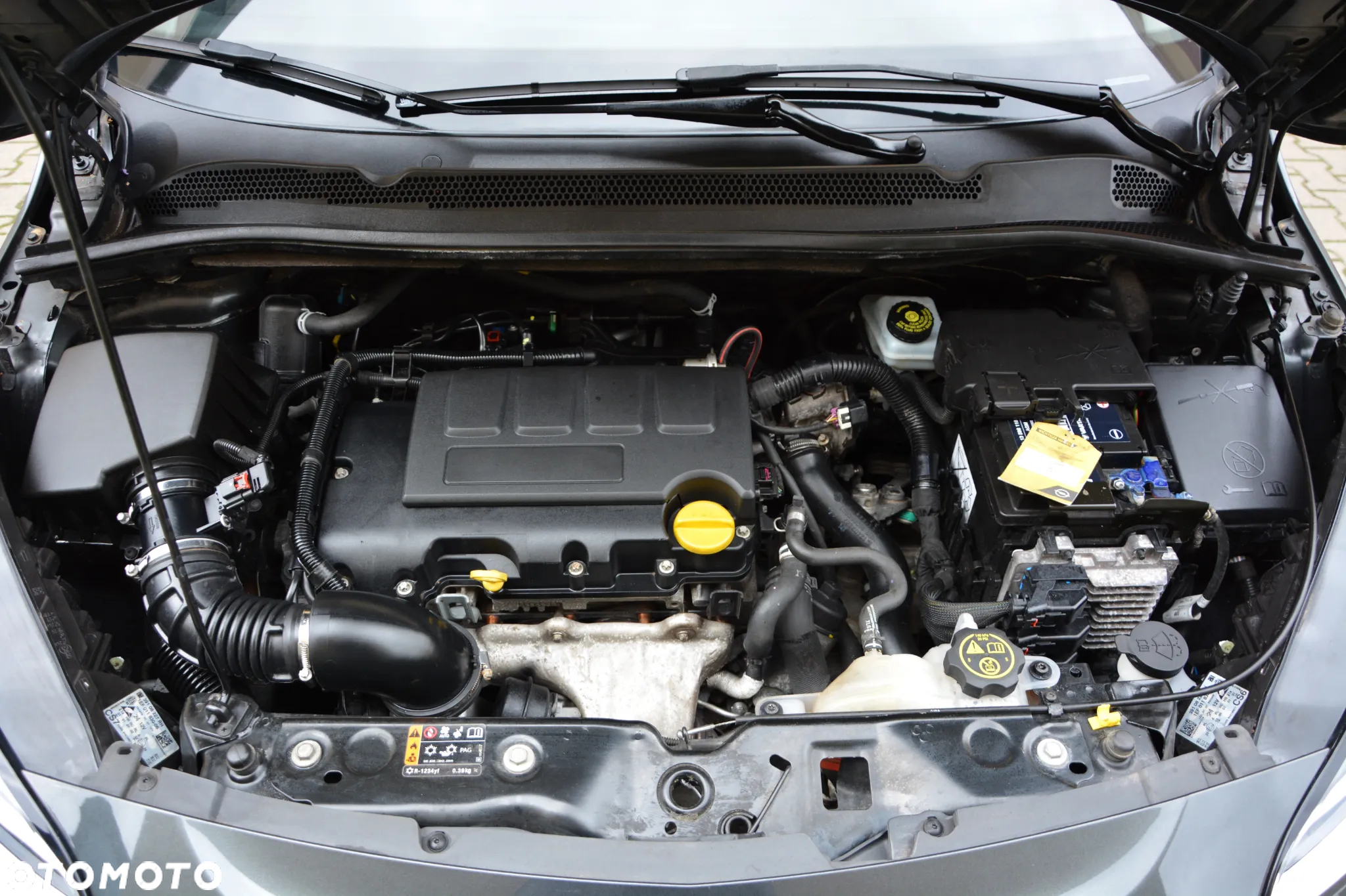 Opel Corsa 1.4 Turbo (ecoFLEX) Start/Stop Innovation - 27