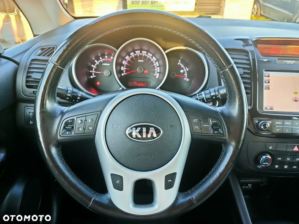 Kia Venga - 21