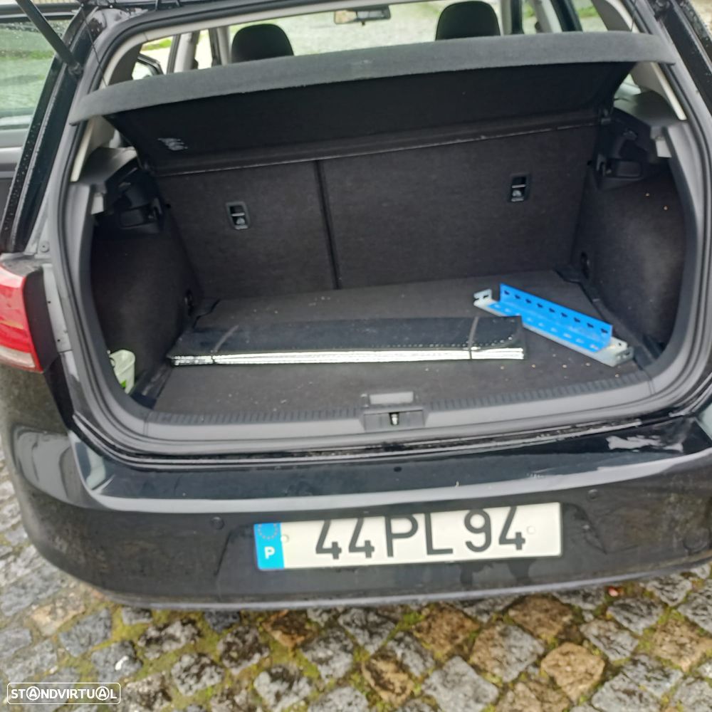 VW Golf 1.6 TDI Confortline - 7