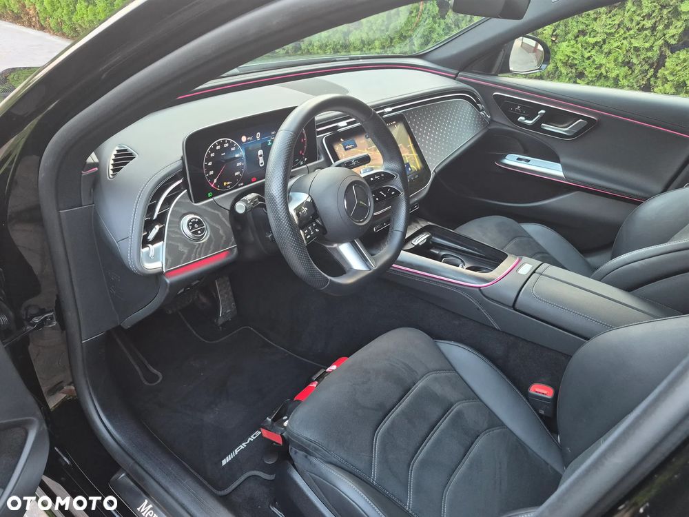 Mercedes-Benz Klasa E 220 d mHEV 4-Matic AMG 9G-Tronic - 7