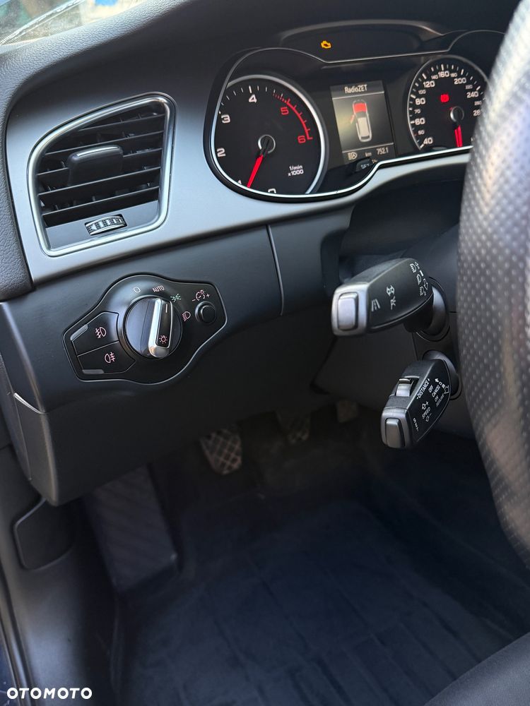 Audi A4 Avant 2.0 TDI ultra - 13