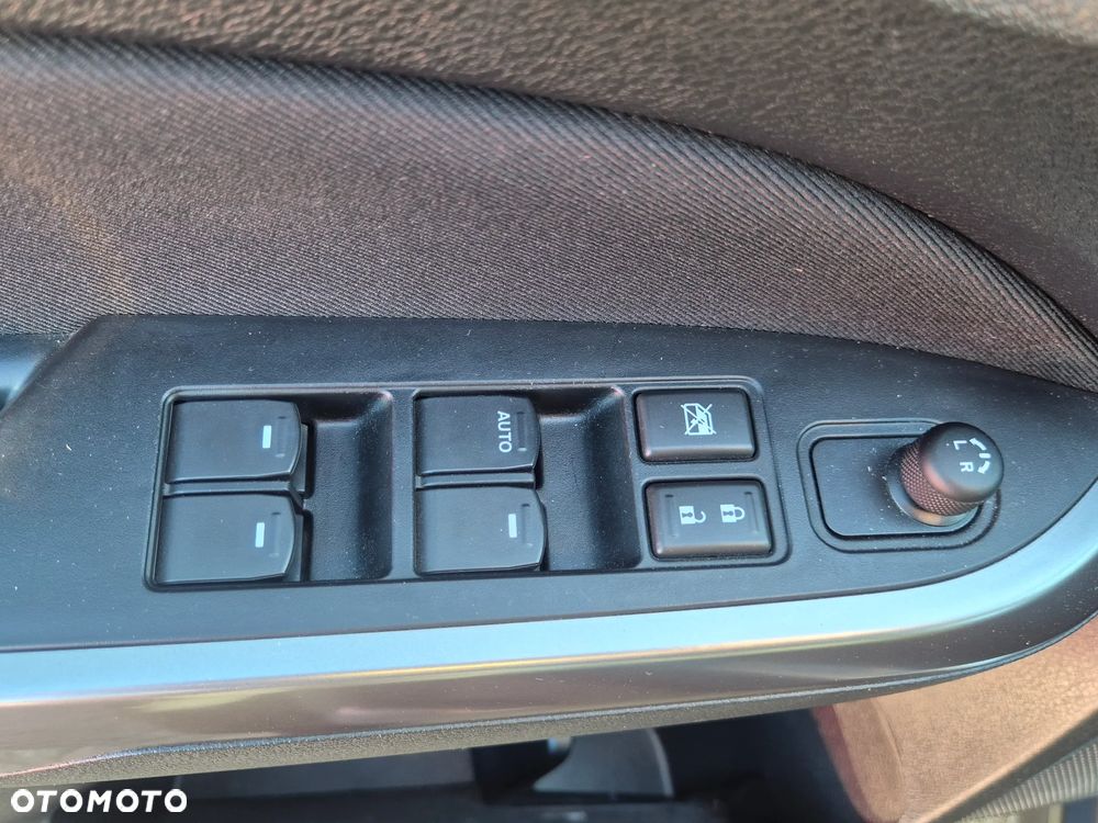 Suzuki Vitara 1.4 Boosterjet SHVS Premium 2WD - 19