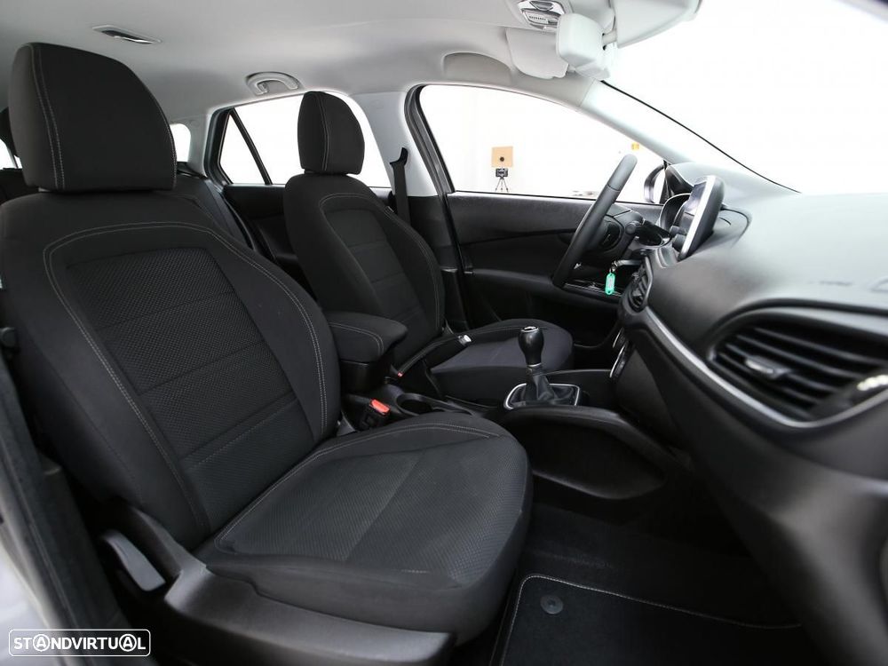Fiat Tipo Station Wagon 1.3 M-Jet Lounge - 12