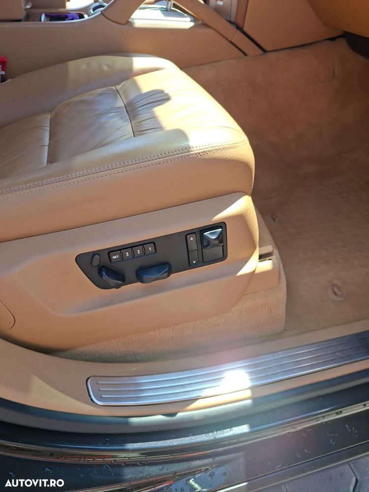Porsche Cayenne S Tiptronic - 23