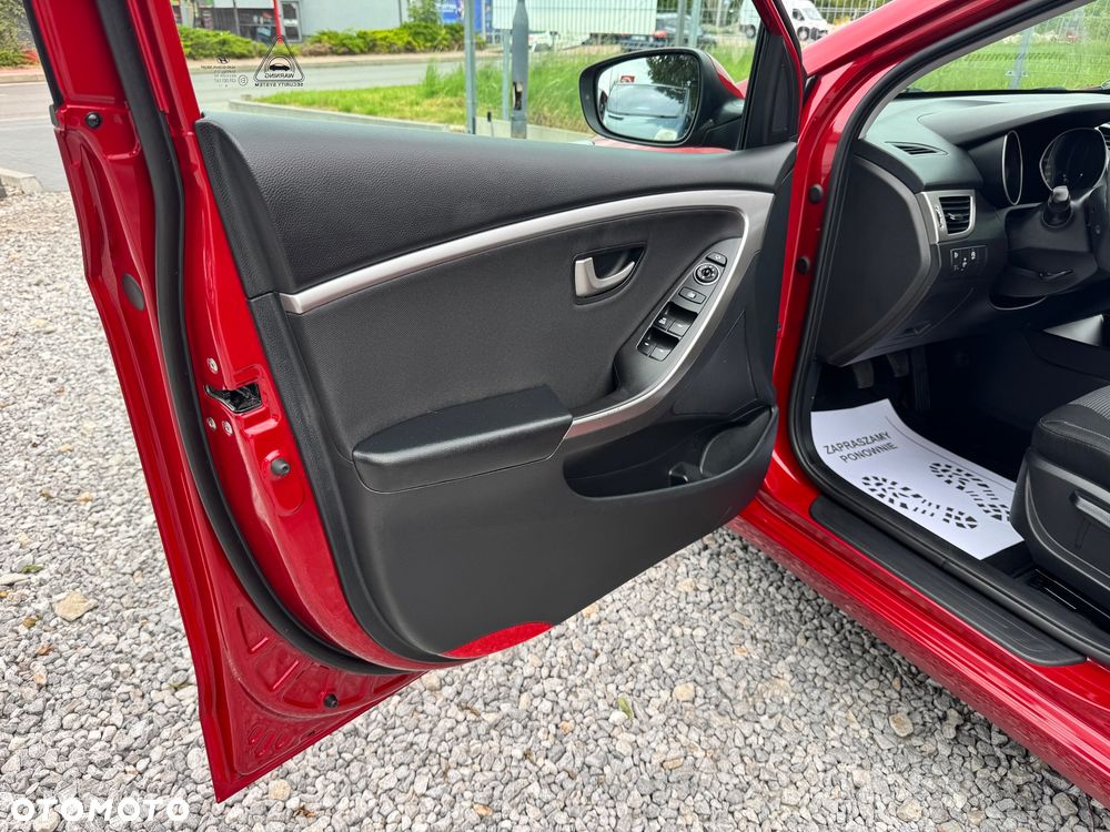 Hyundai i30 - 16