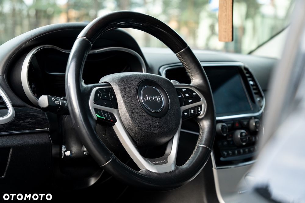 Jeep Grand Cherokee 3.6 V6 Summit - 9