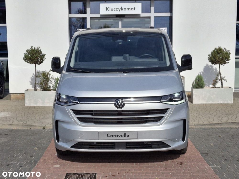 Volkswagen Caravelle - 4