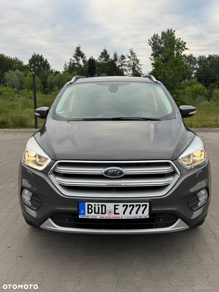 Ford Kuga 2.0 TDCi 4x4 Titanium - 2