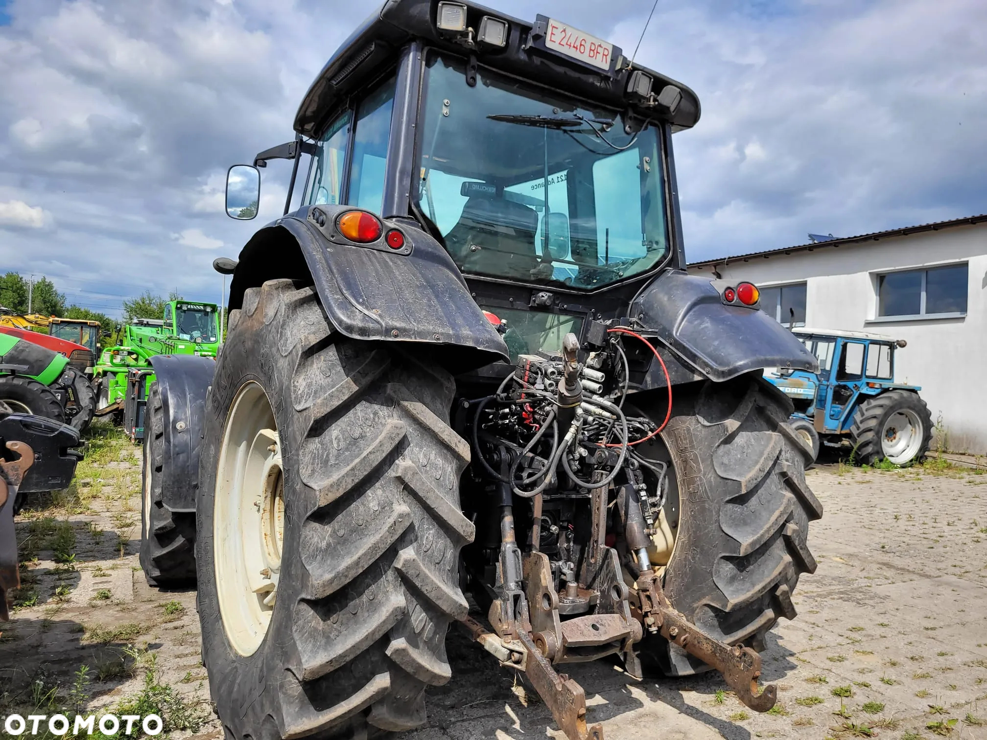 Valtra N121 - 6