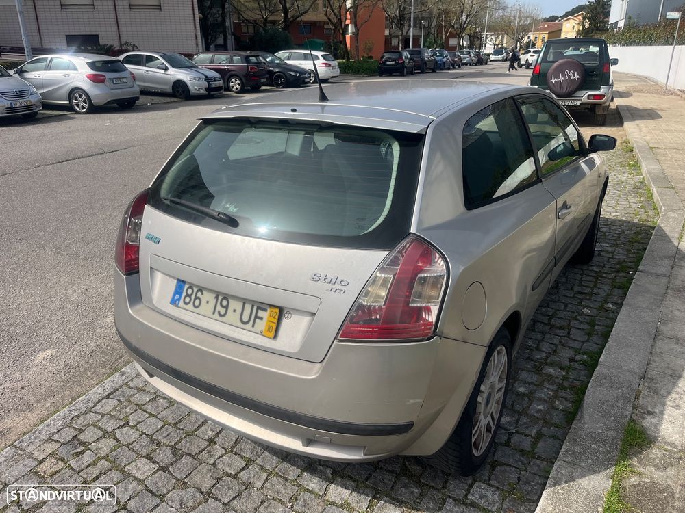 Fiat Stilo 1.9 JTD Dynamic - 4