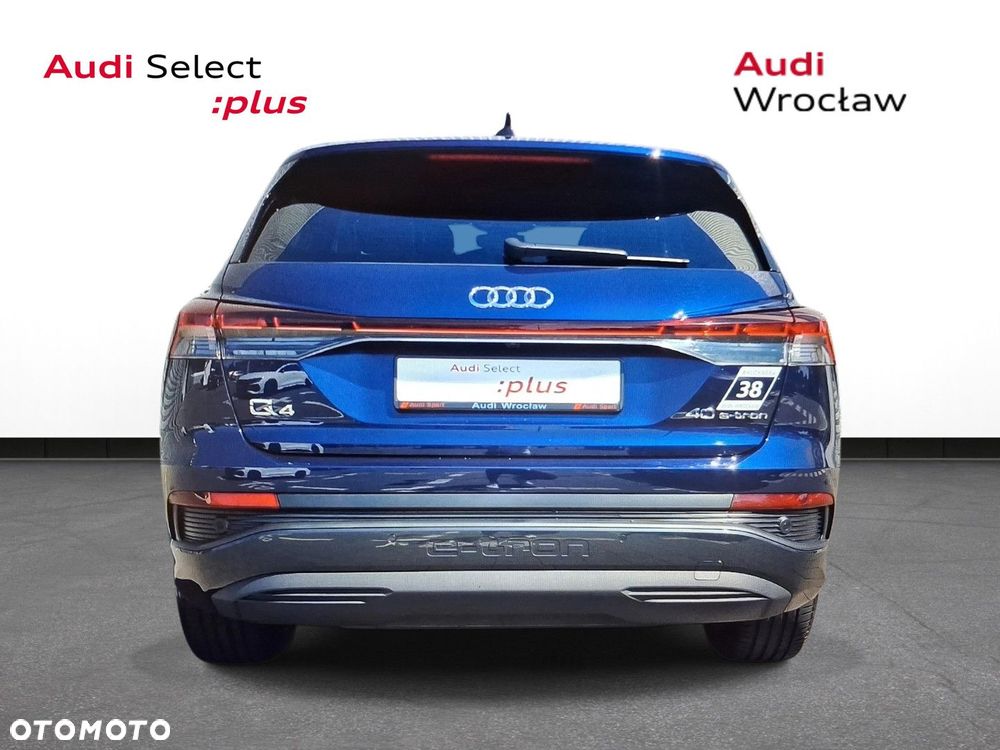 Audi Q4 e-tron - 6