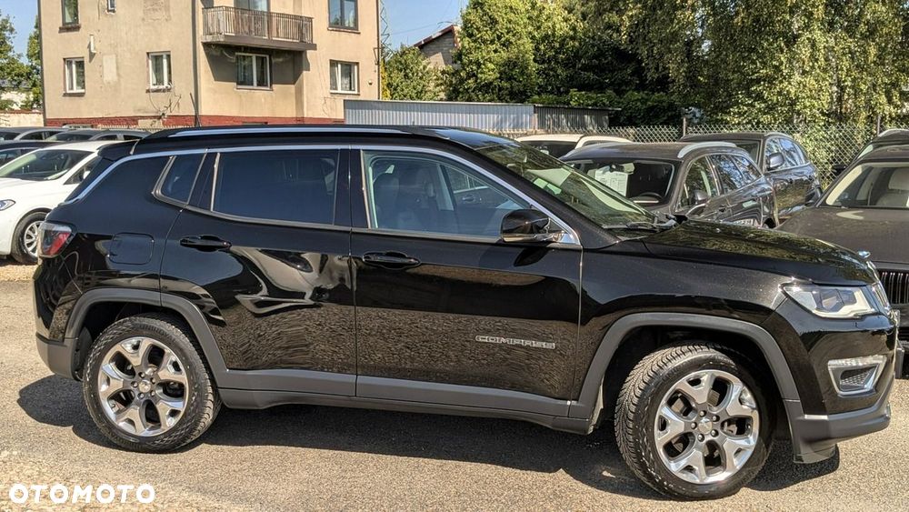 Jeep Compass - 10