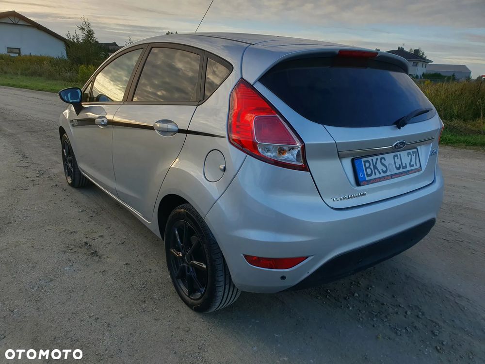 Ford Fiesta 1.25 Ambiente - 14