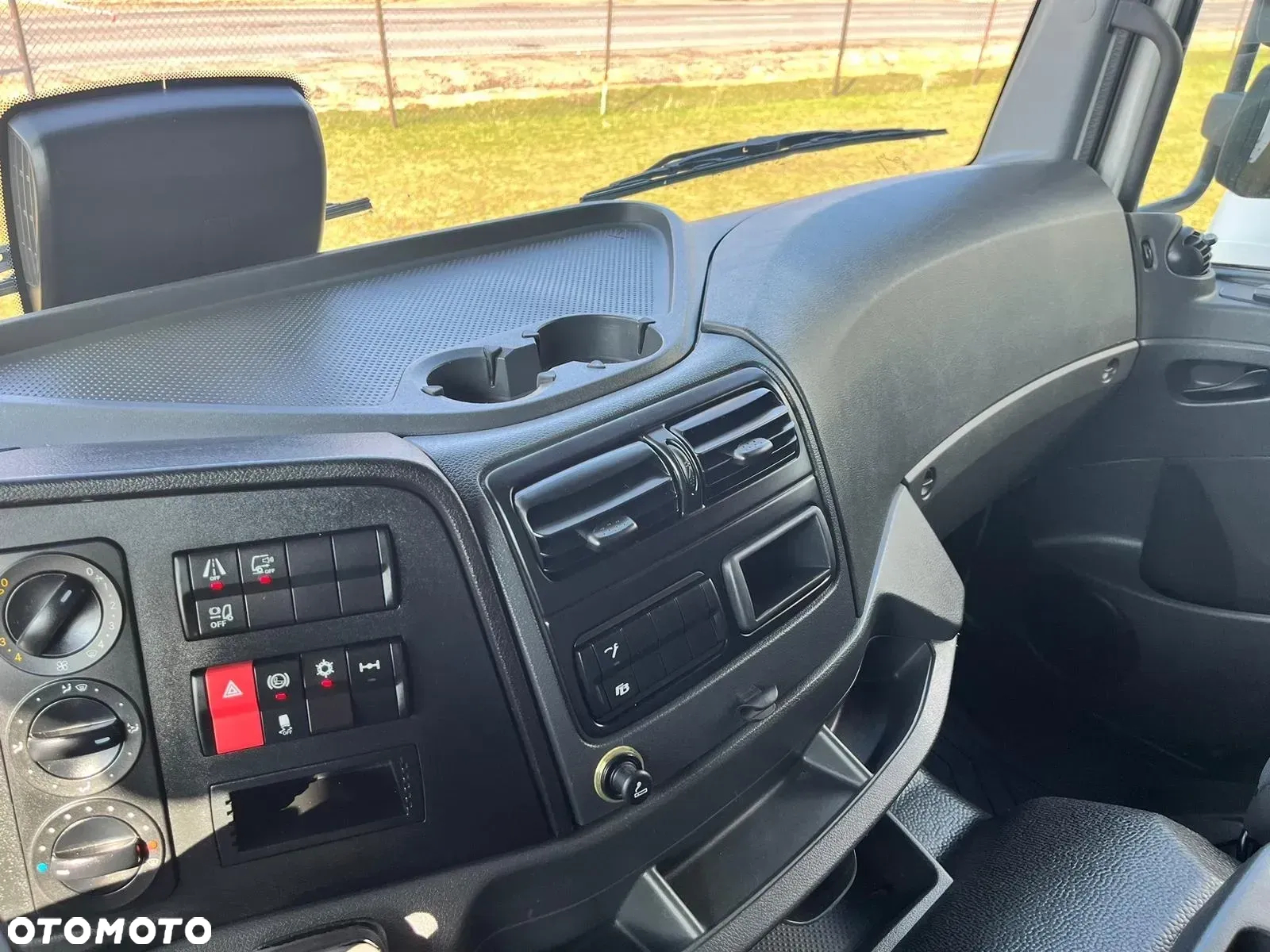 Mercedes-Benz ATEGO 1224L KONTENER 7.20 m | 18 PALET | WINDA | - 11