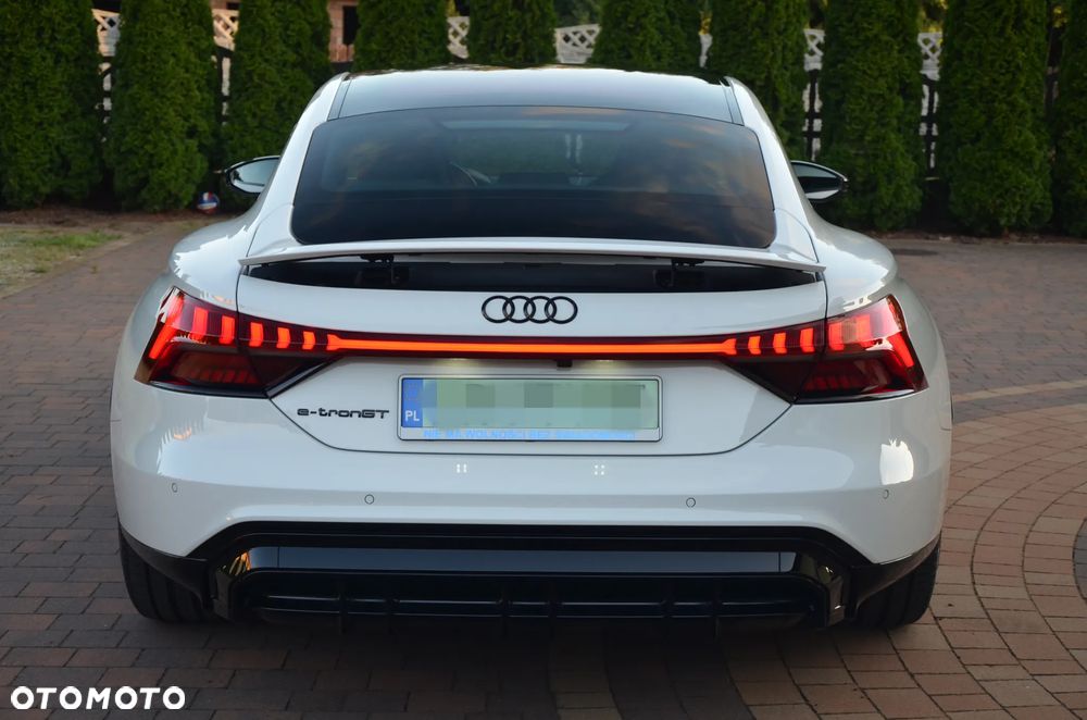 Audi e-tron GT 60 93kWh Quattro - 35