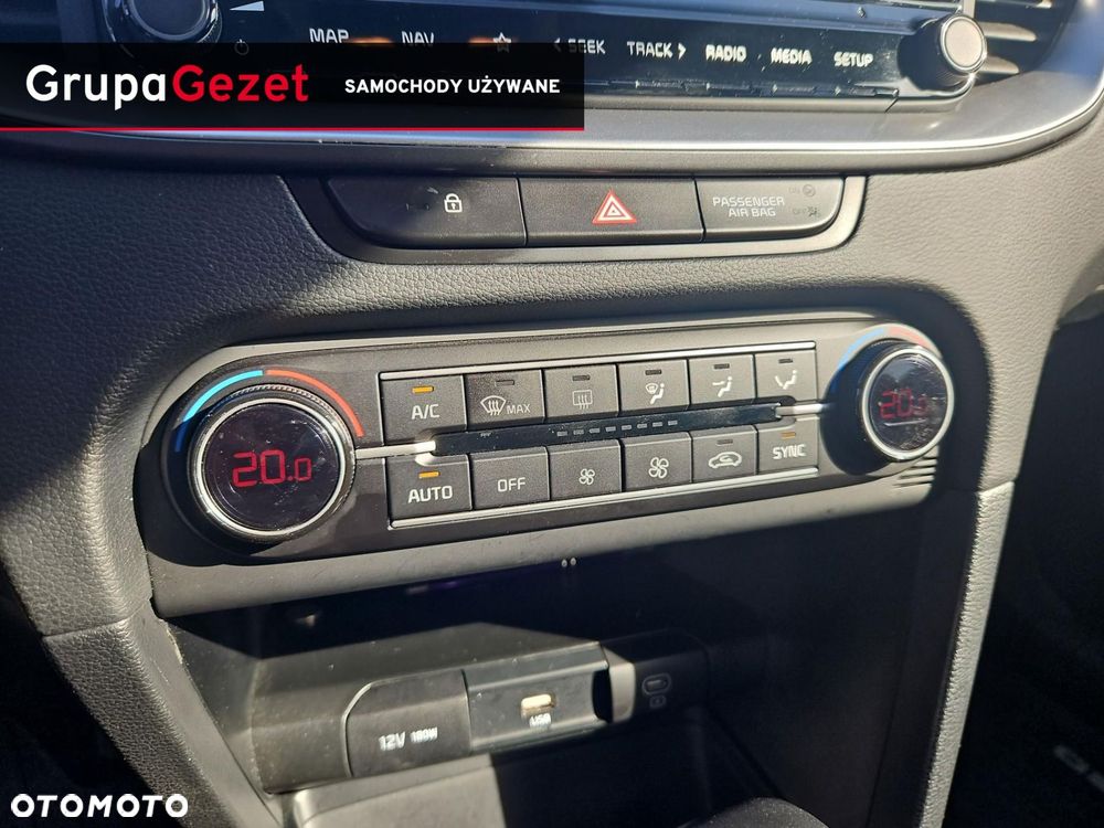 Kia XCeed - 24