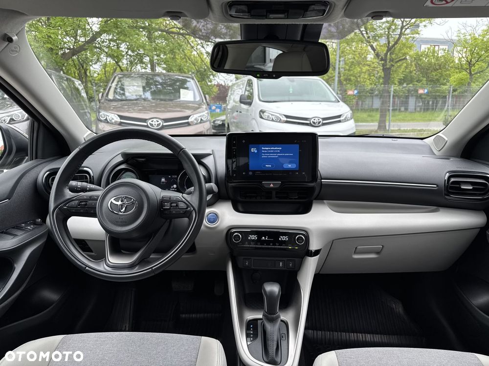 Toyota Yaris - 11
