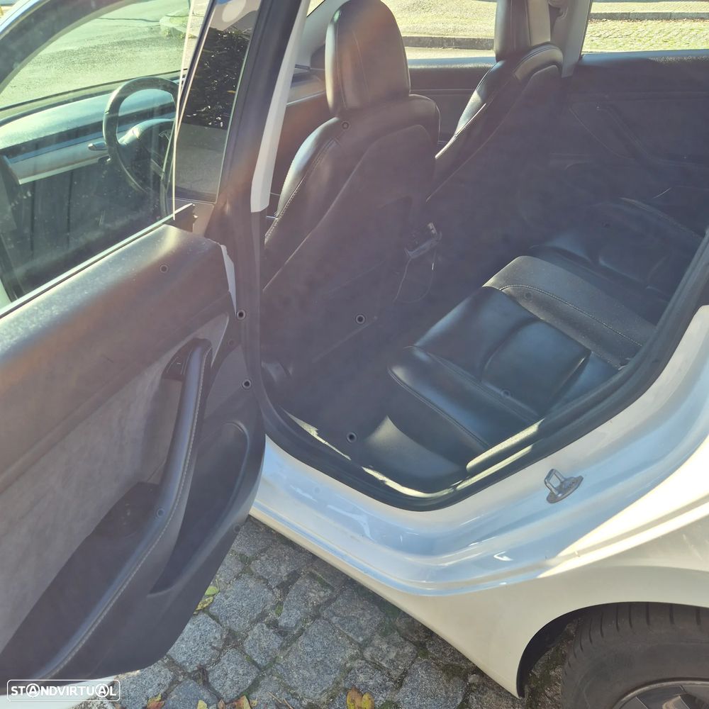 Tesla Model 3 Long Range Tração Integral - 33