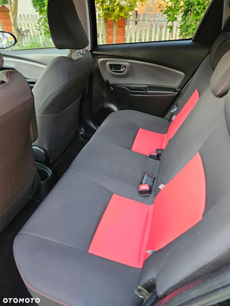 Toyota Yaris 1.33 VVT-i - 25