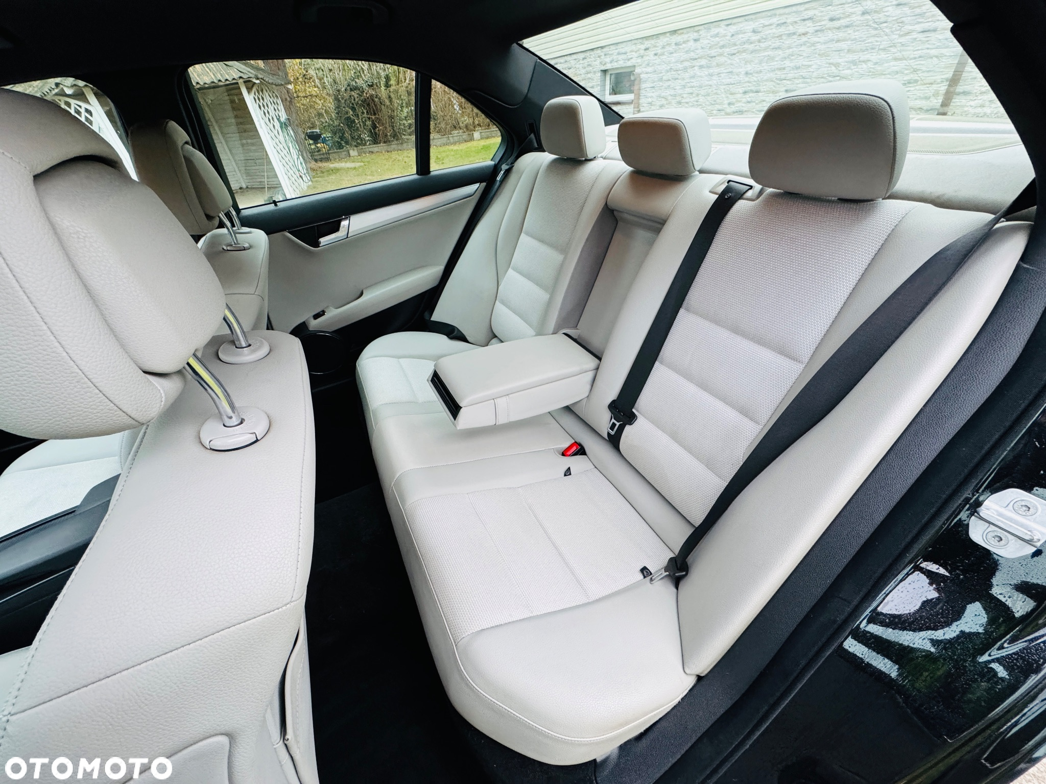 Mercedes-Benz Klasa C 200 CDI Avantgarde - 9