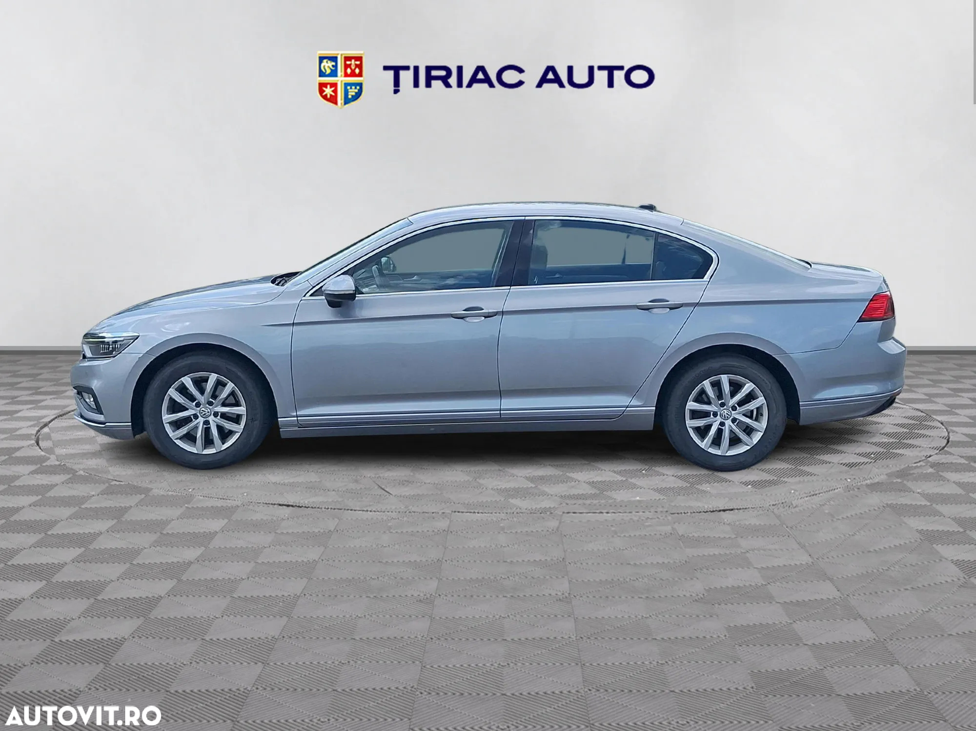 Volkswagen Passat - 3