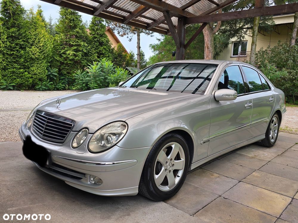 Mercedes-Benz Klasa E 240 Avantgarde - 1