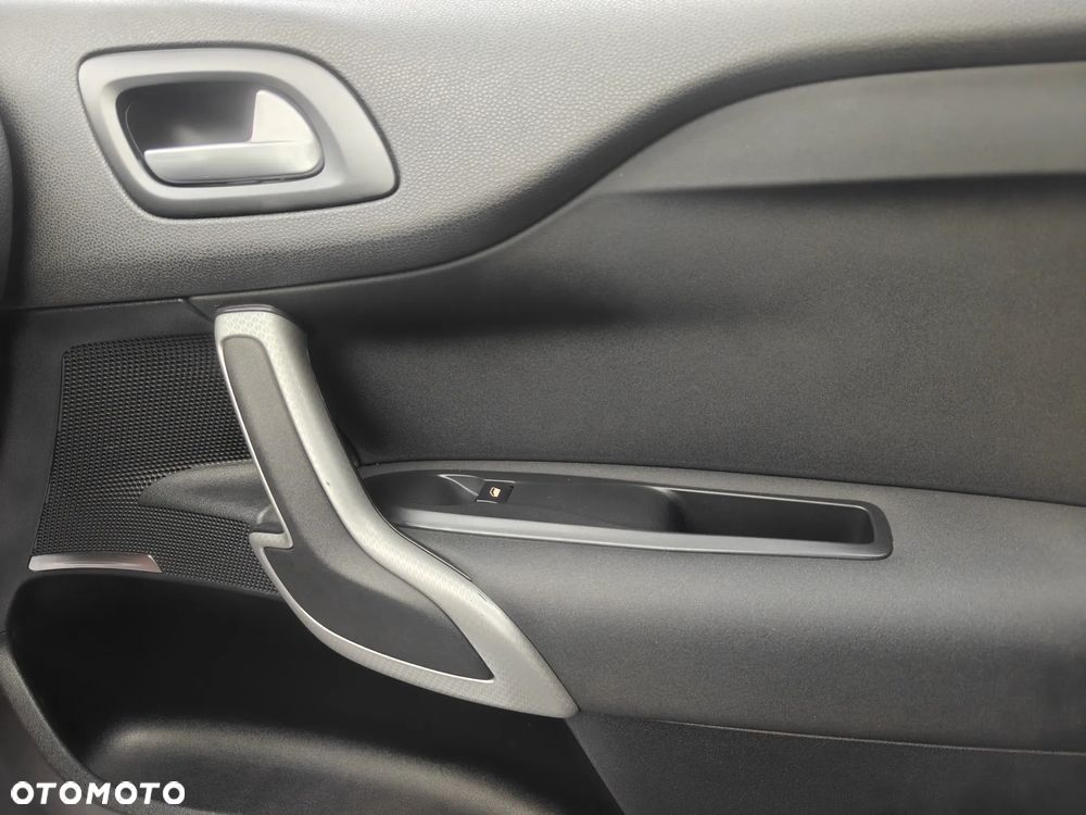 DS Automobiles DS 4 Crossback - 23