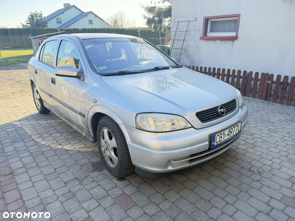 Opel Astra - 1