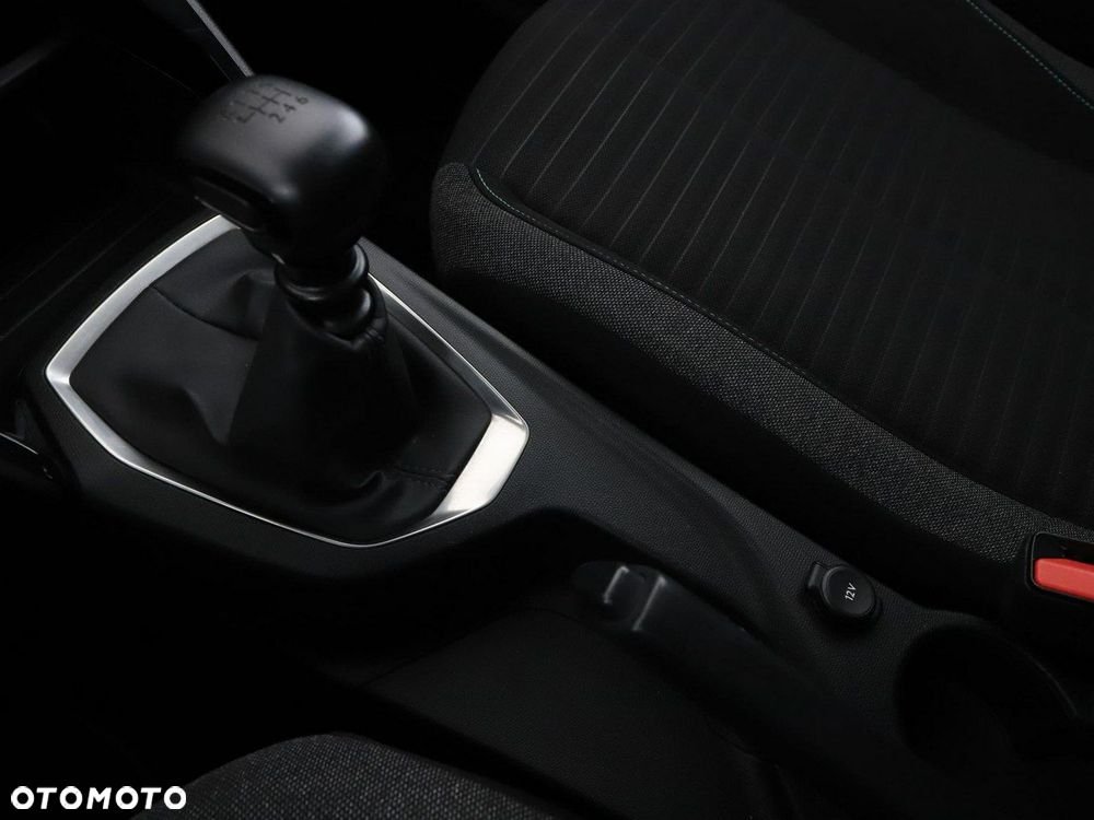Peugeot 208 PureTech 100 Style - 29