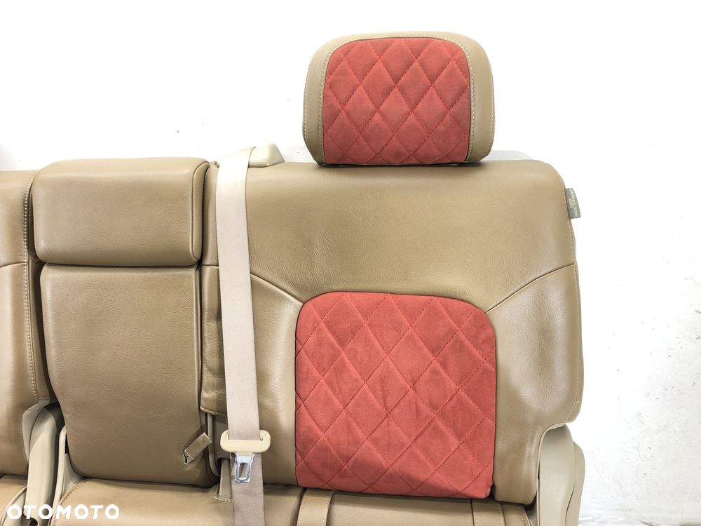 KANAPA TYŁ - 600.00 PLN - TOYOTA LAND CRUISER 200 (_J2_) 2007 - 2022 5.7 V8 (URJ200) 280 kW [381 - 4