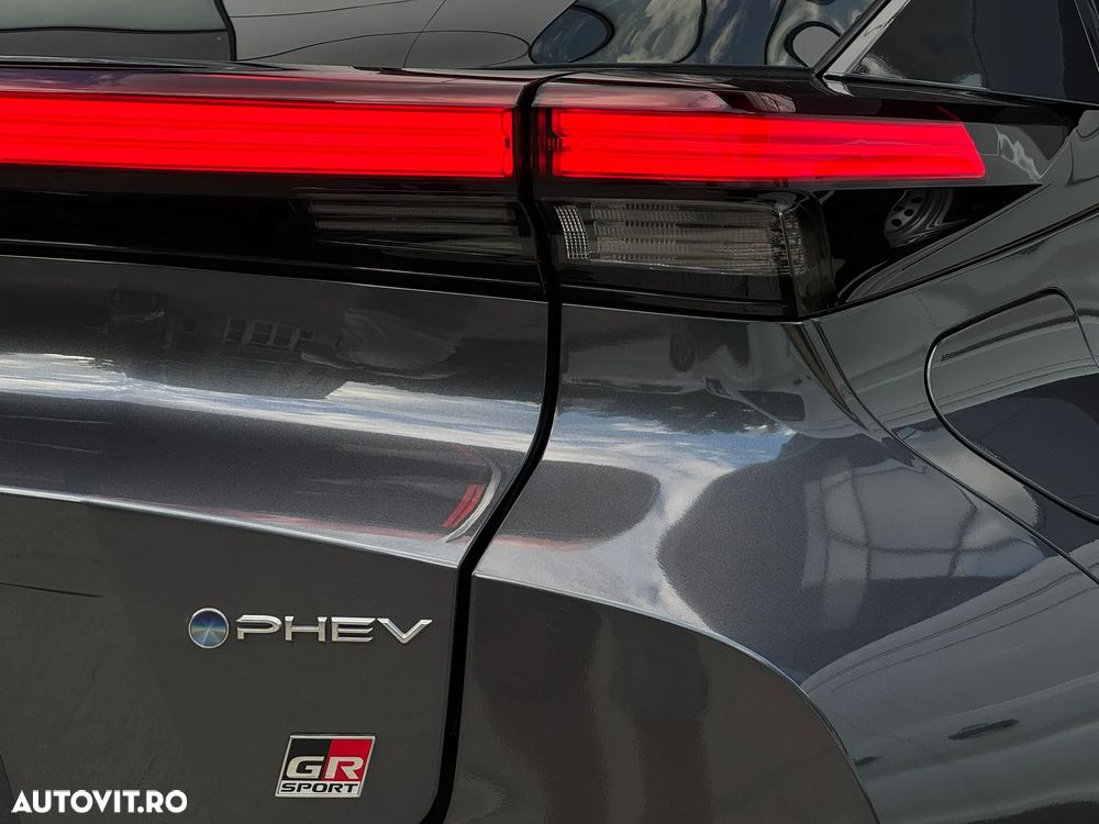 Toyota C-HR 2.0 PHEV 223 CP 4x2 CVT GR SPORT - 11