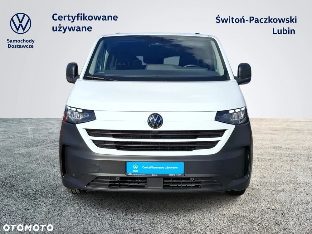 Volkswagen Caravelle - 8
