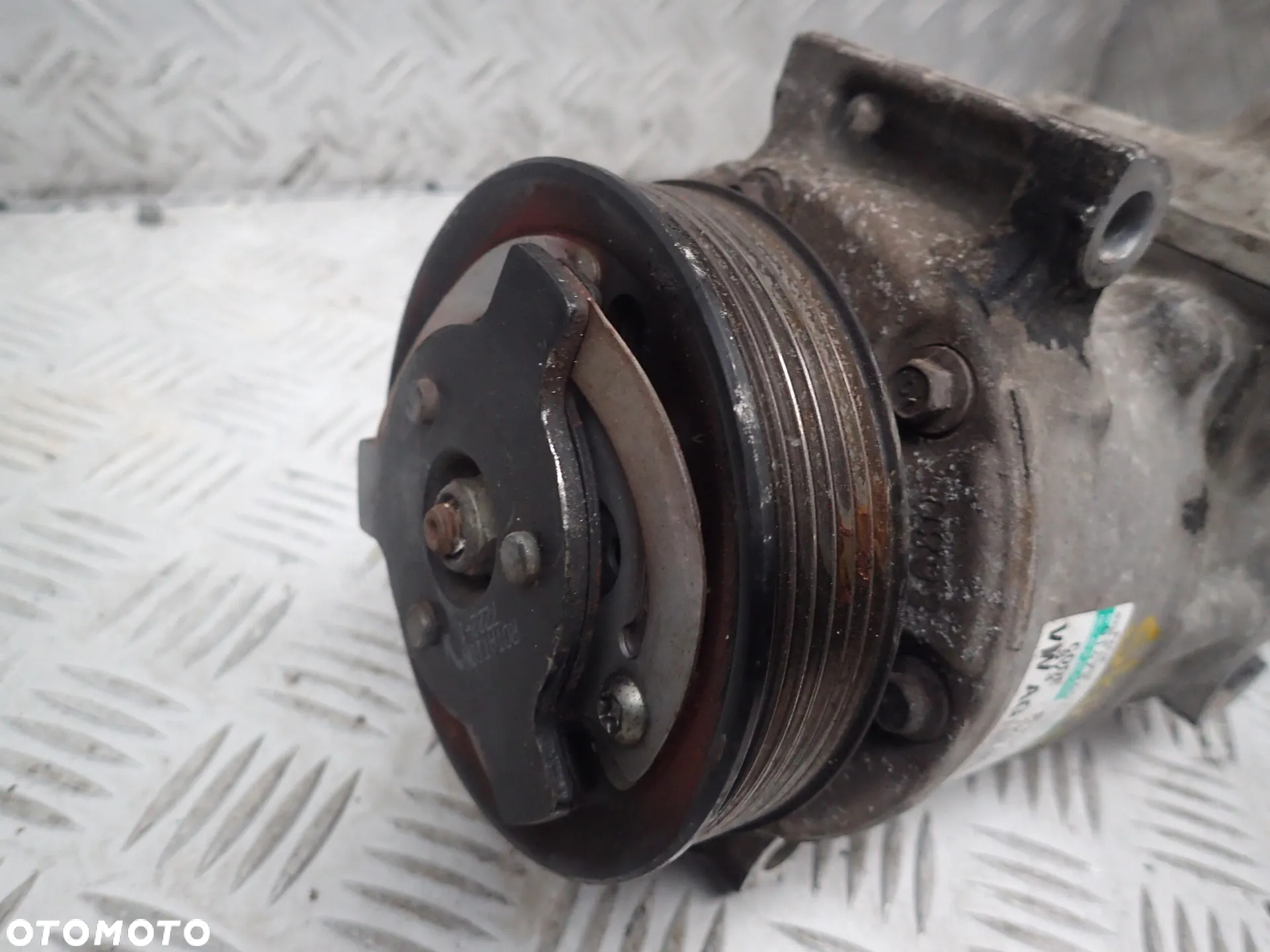 AUDI SEAT SKODA VW 1K0820859F KOMPRESOR KLIMATYZACJI DOSTĘPNE 2 SZTUKI - 2