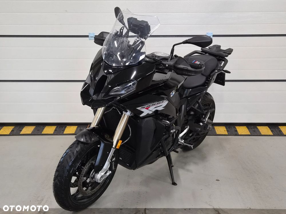 BMW XR - 5