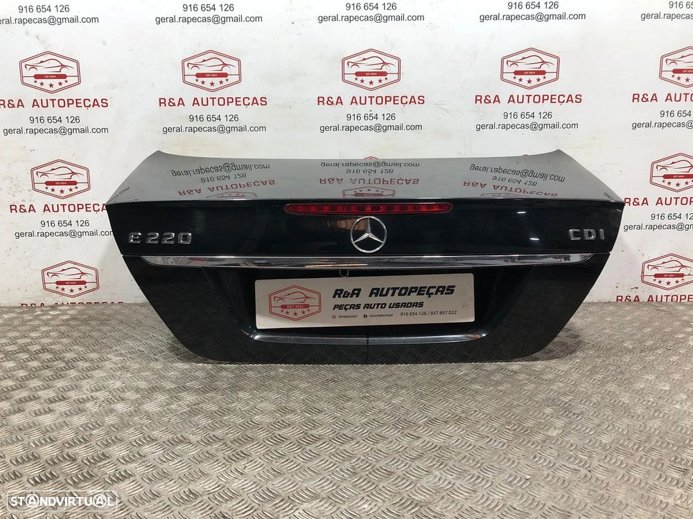 Tampa Porta de Mala Mercedes Benz E-class W211 Original - 1