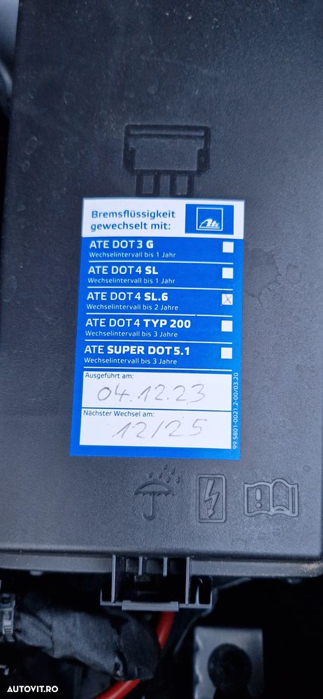 Volkswagen Touran 2.0 TDI SCR UNITED - 24