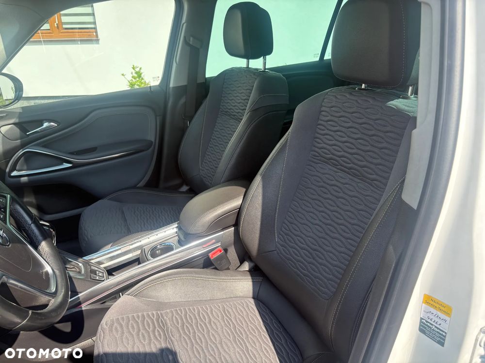 Opel Zafira - 18