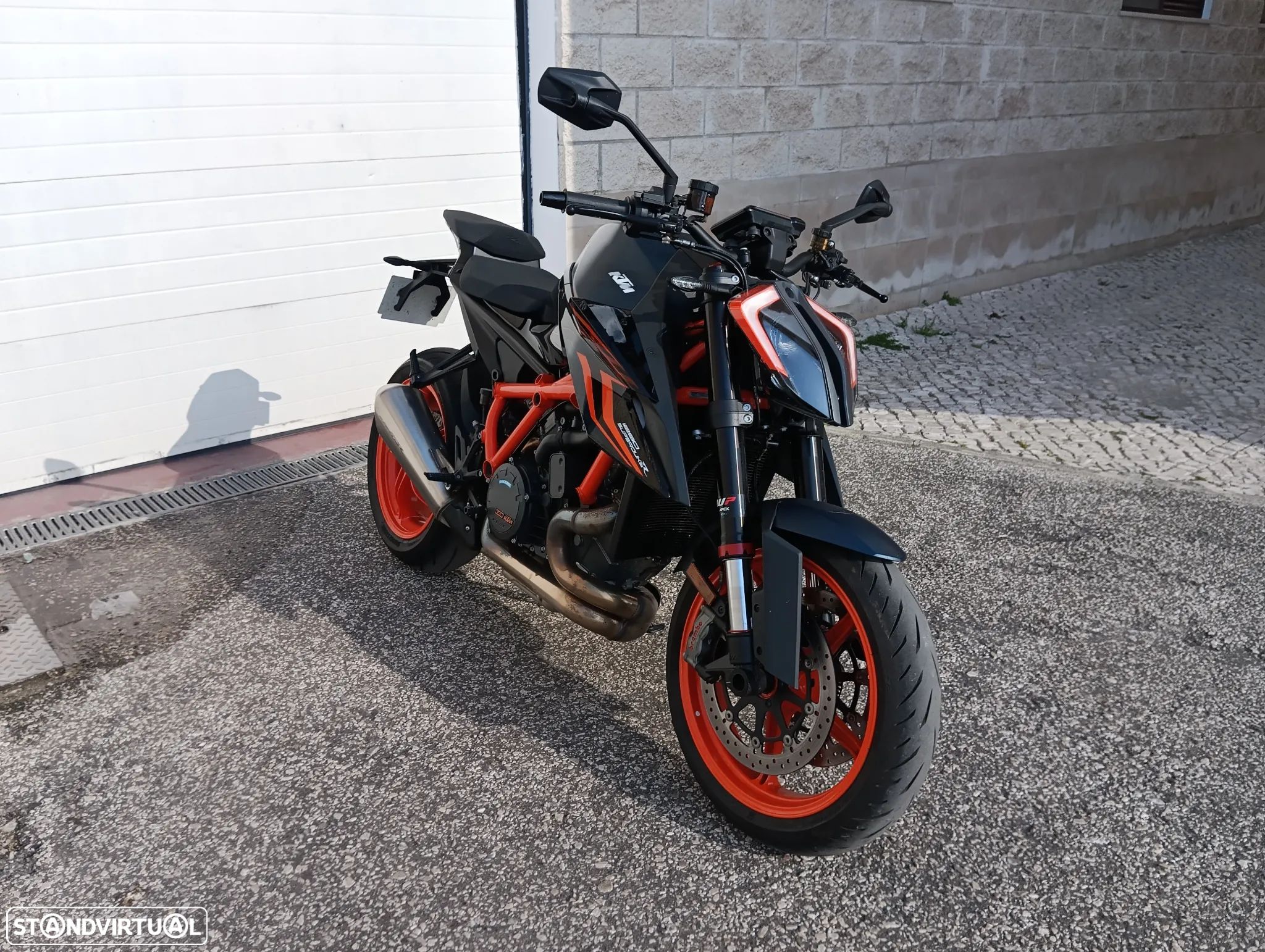 KTM Superduke R - 1