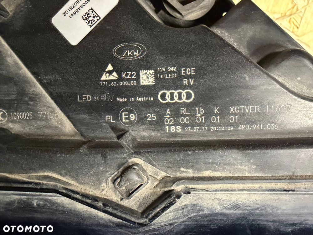 Audi Q7 SQ7 prawy matrix  reflektor lampa FULL LED - 3
